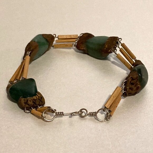 The Unbranded Brand Jewelry - SOUTHWESTERN Boho estate green adventurine Crystal bracelet women preloved jewel